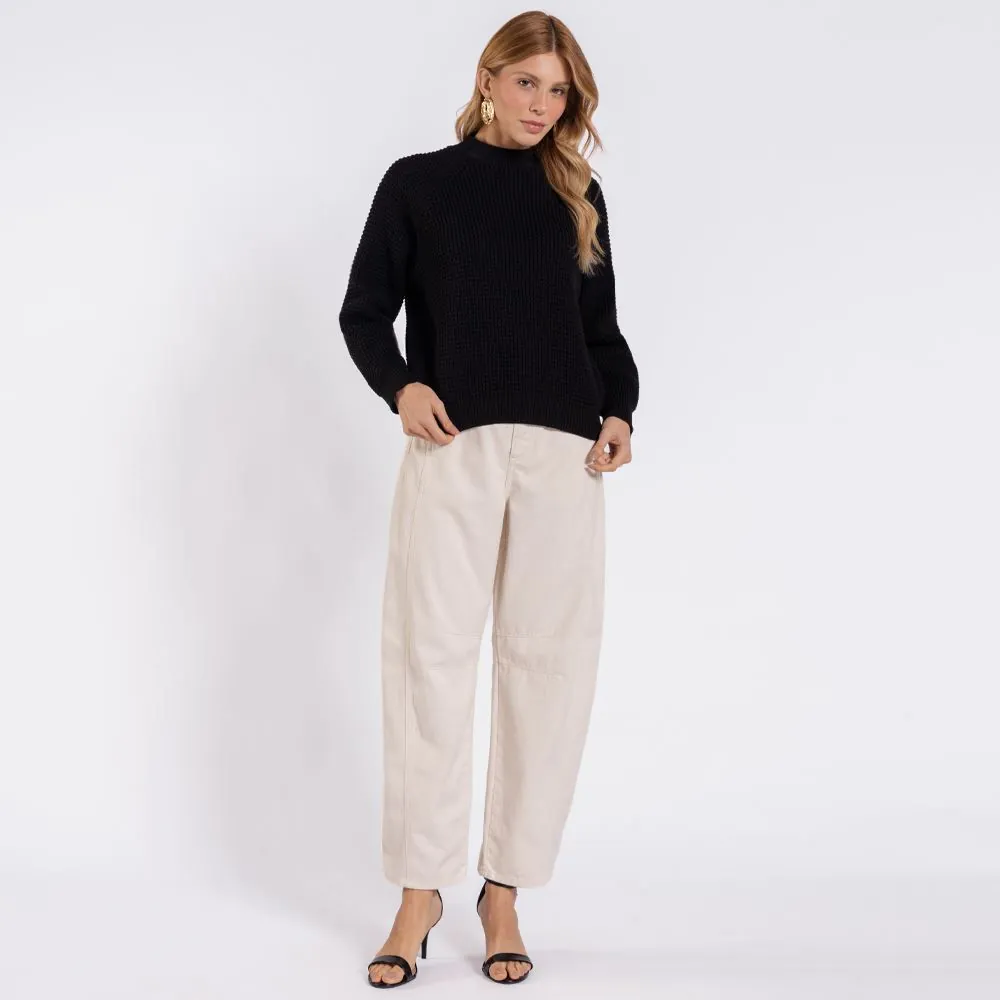 Calça Jeans Feminina Barrel em Sarja Boby Blues Natural