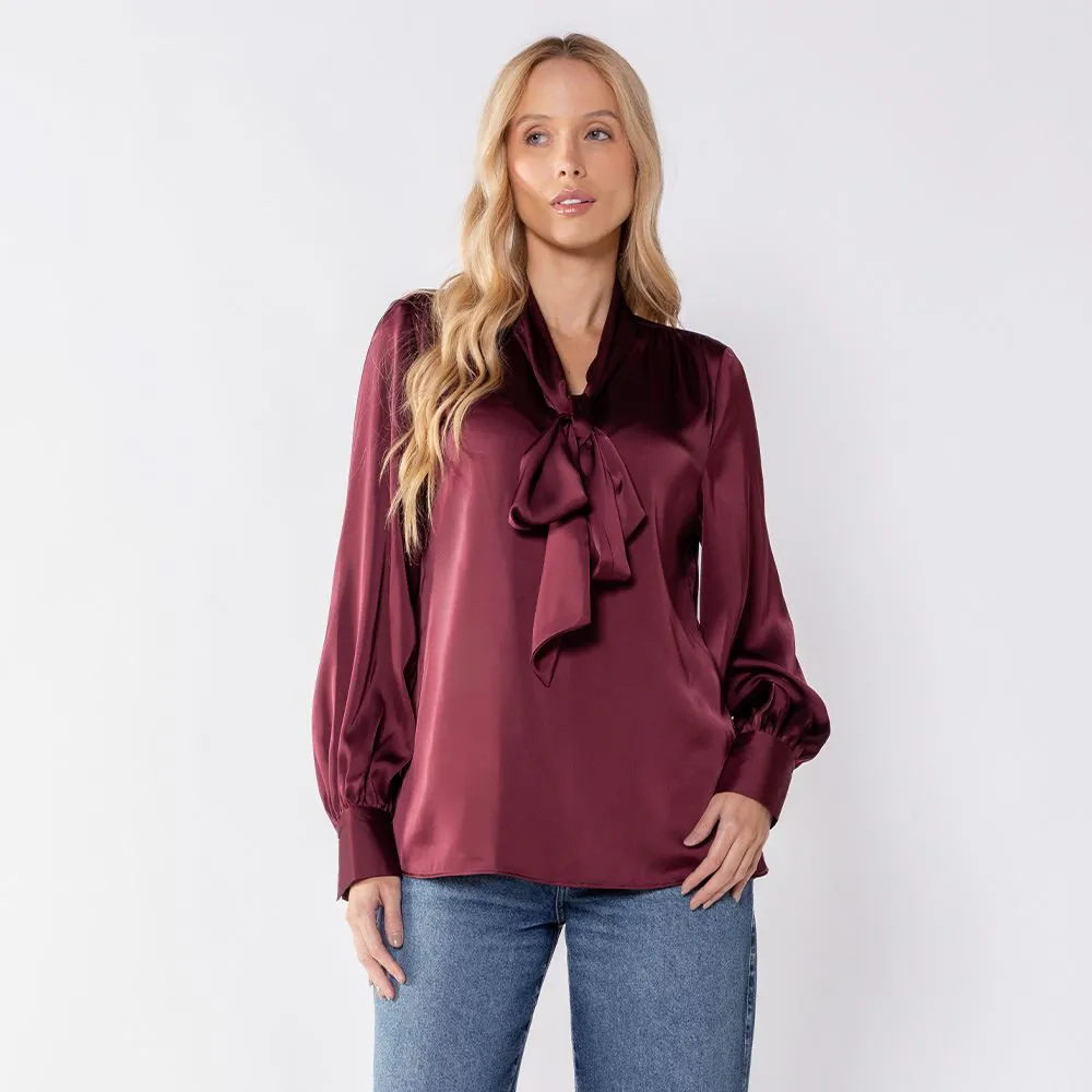 Camisa Feminina de Cetim com Gola Laço Patricia Foster Bordo