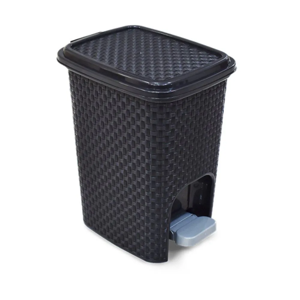 Lixeira com Pedal Rattan Arqplast 7 Litros - Preta