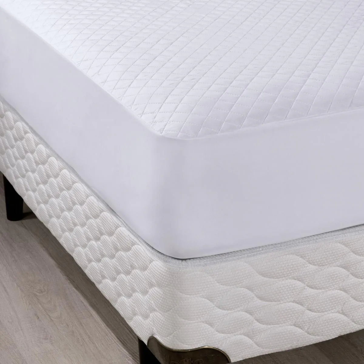 Protetor de Colchão Solteiro com Elástico Slip - Branco